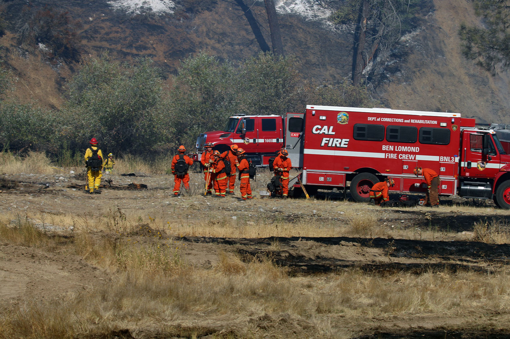 20-acre Fire in Del Puerto Canyon
